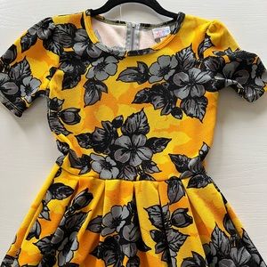 Floral Dress with Pockets